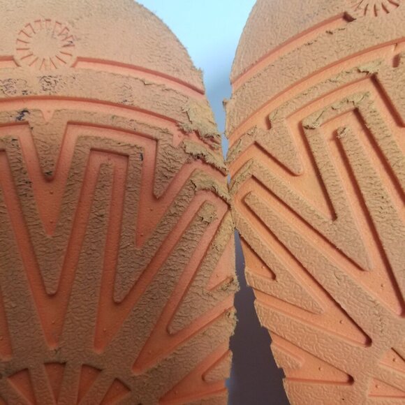 UGG Diso Knot Shearling Women's Orange Platform Sandles Sz 7 - Picture 6 of 7